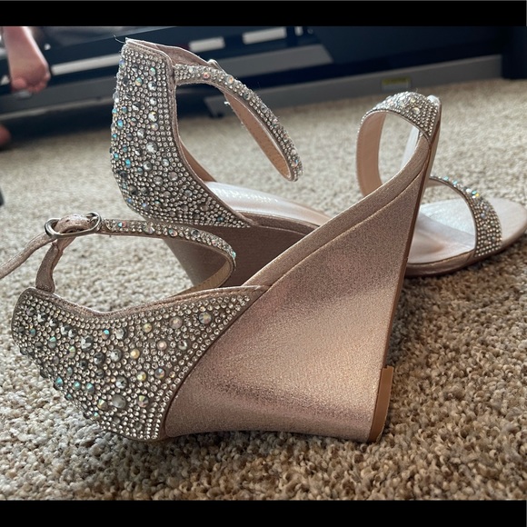 Wedding/ event wedges - Picture 3 of 3